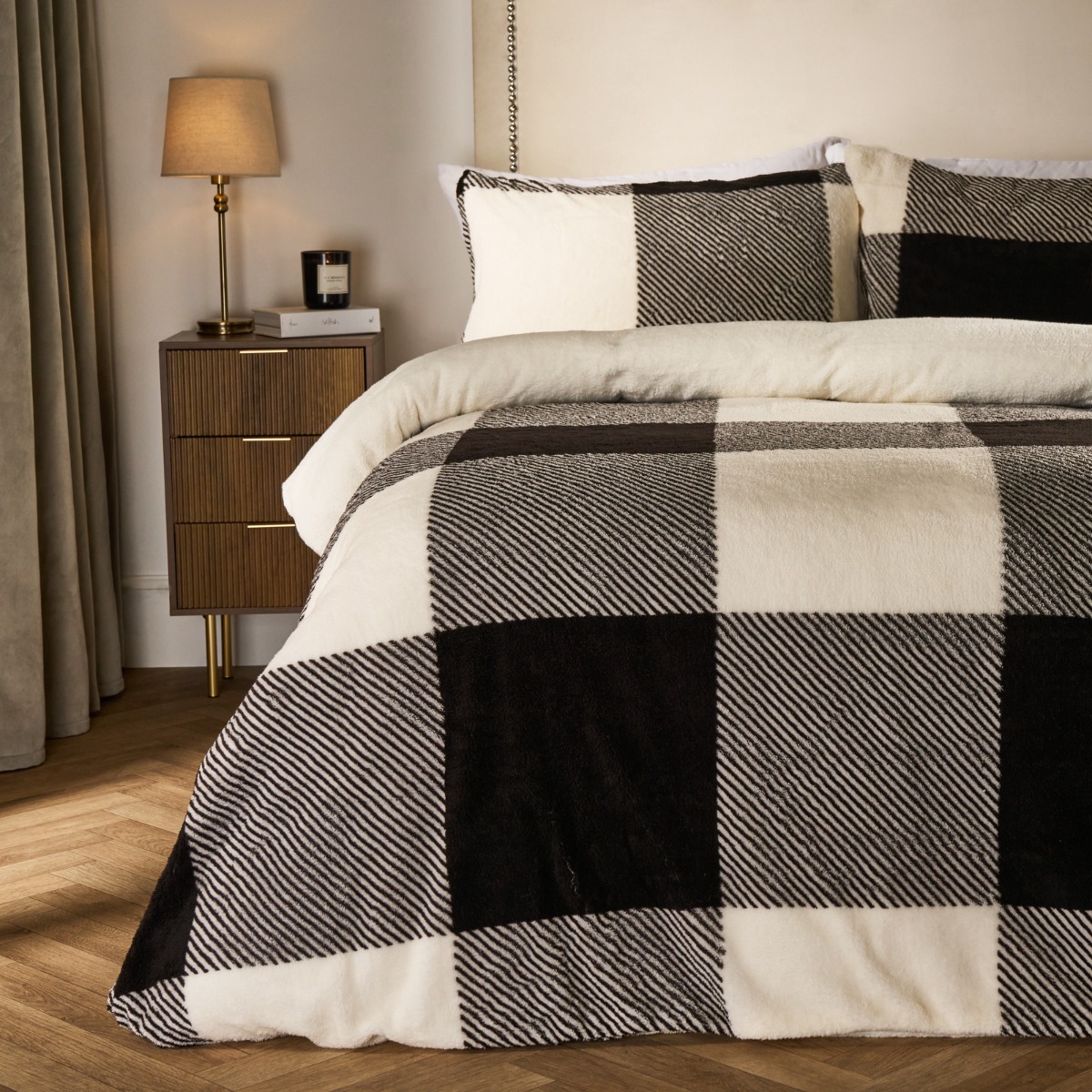 OHS Gingham Check Teddy Duvet Cover Set, Monochrome – Super King