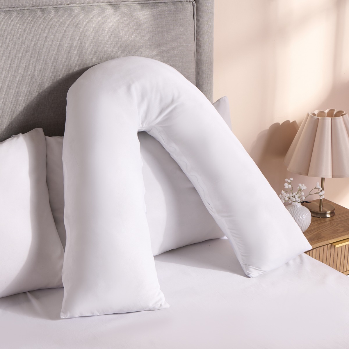 Ohs V Pillow - White