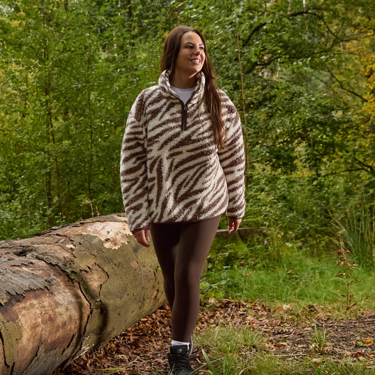 OHS Teddy Zebra Print Half Zip Fleece, Brown – Large/Extra Large