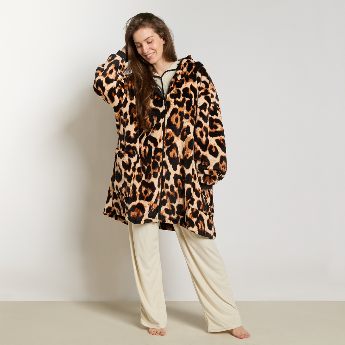 OHS Leopard Print Zipper Hoodie Blanket – Natural