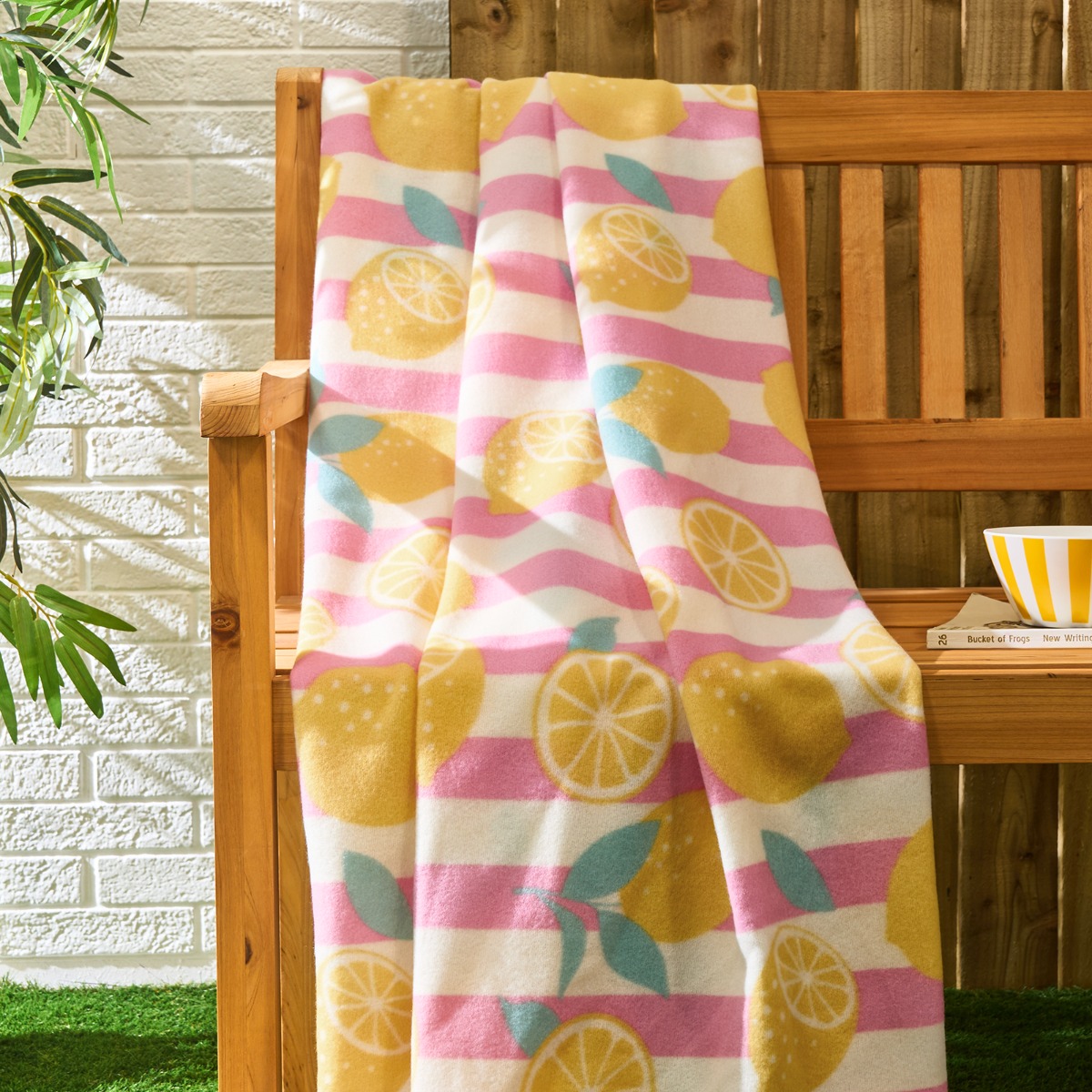 OHS Lemon Print Stripe Fleece Throw - Yellow
