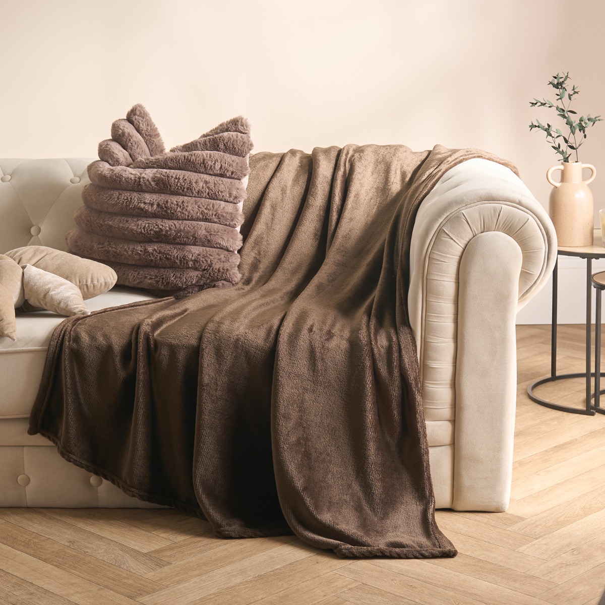 OHS Supersoft Throw, Chocolate – 120 x 150cm