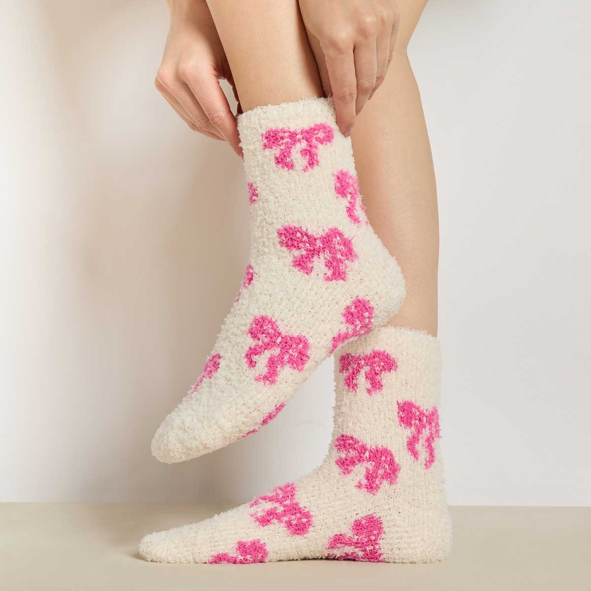 OHS Bows Fluffy Fleece Socks, Pink/Cream - 3 Pack>