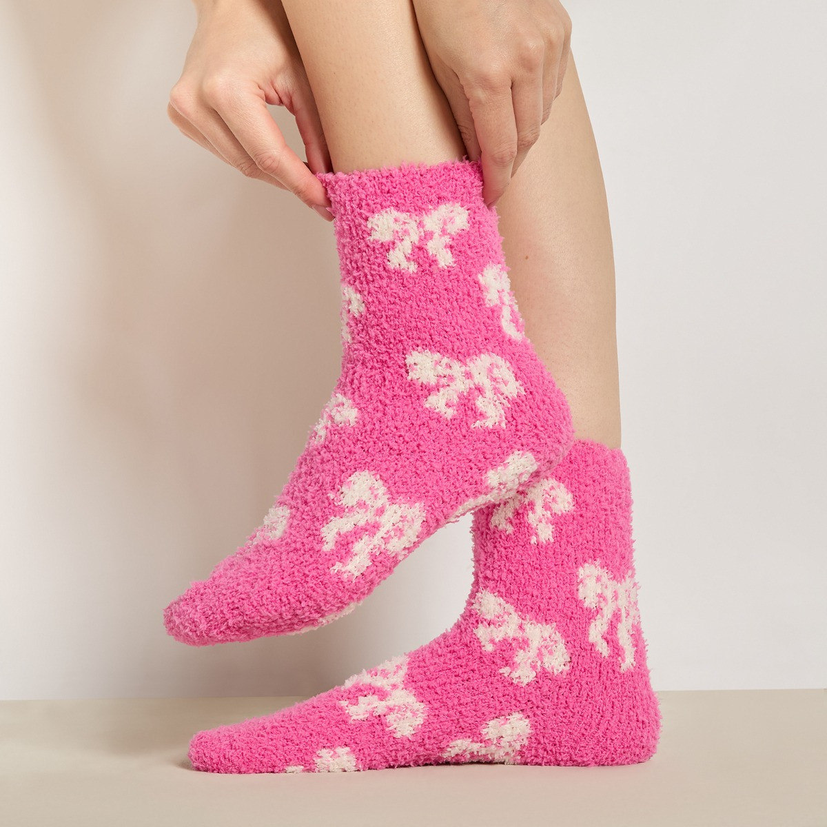 OHS Bows Fluffy Fleece Socks, Pink/Cream - 3 Pack>