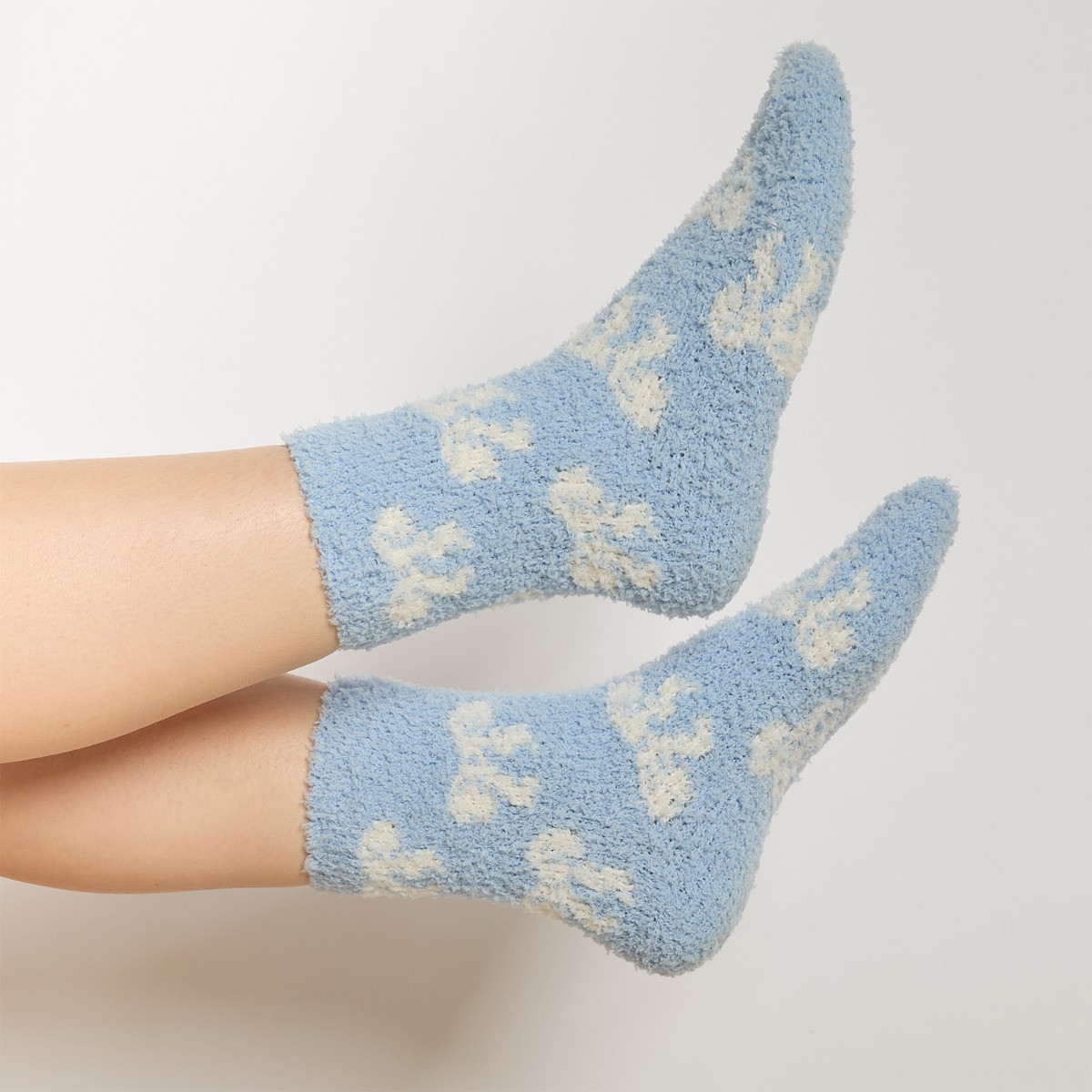 OHS Bows Fluffy Fleece Socks, Blue/Cream - 3 Pack>