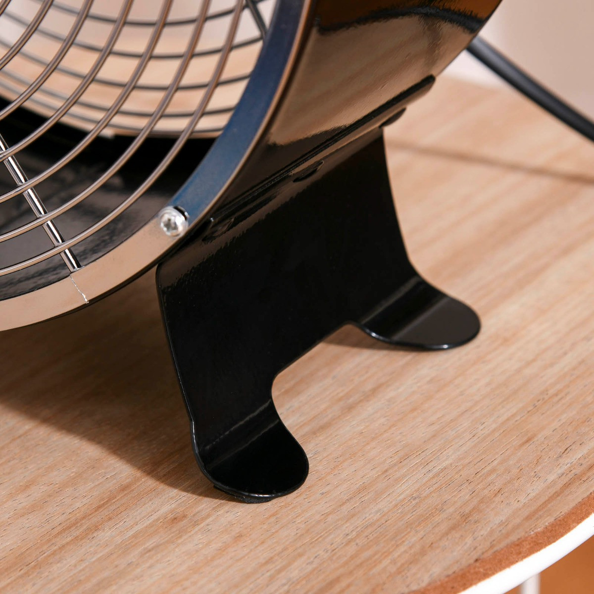 Homcom 26cm Metal Desk Fan - Black>