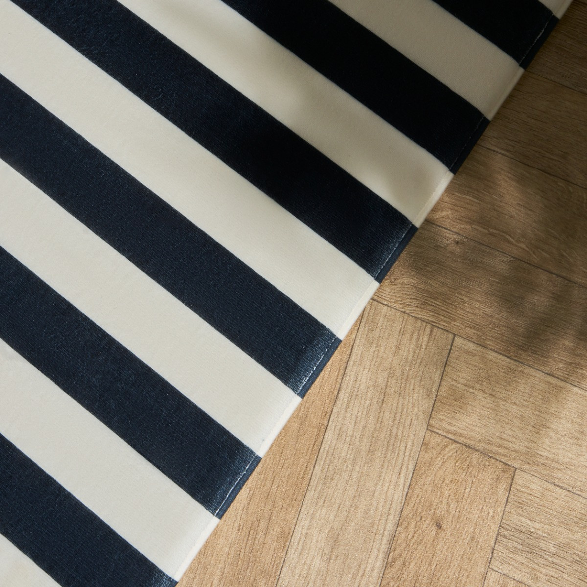 OHS Striped Print Foam Bath Mat - Monochrome>