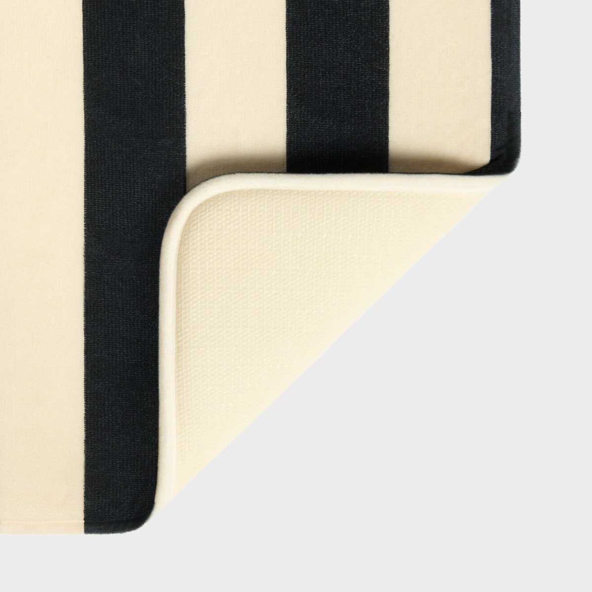 OHS Striped Print Foam Bath Mat - Monochrome>