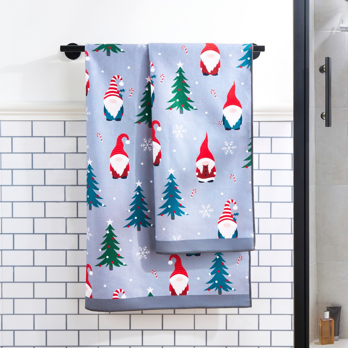 OHS Christmas Gonk Bath Towel - Grey>