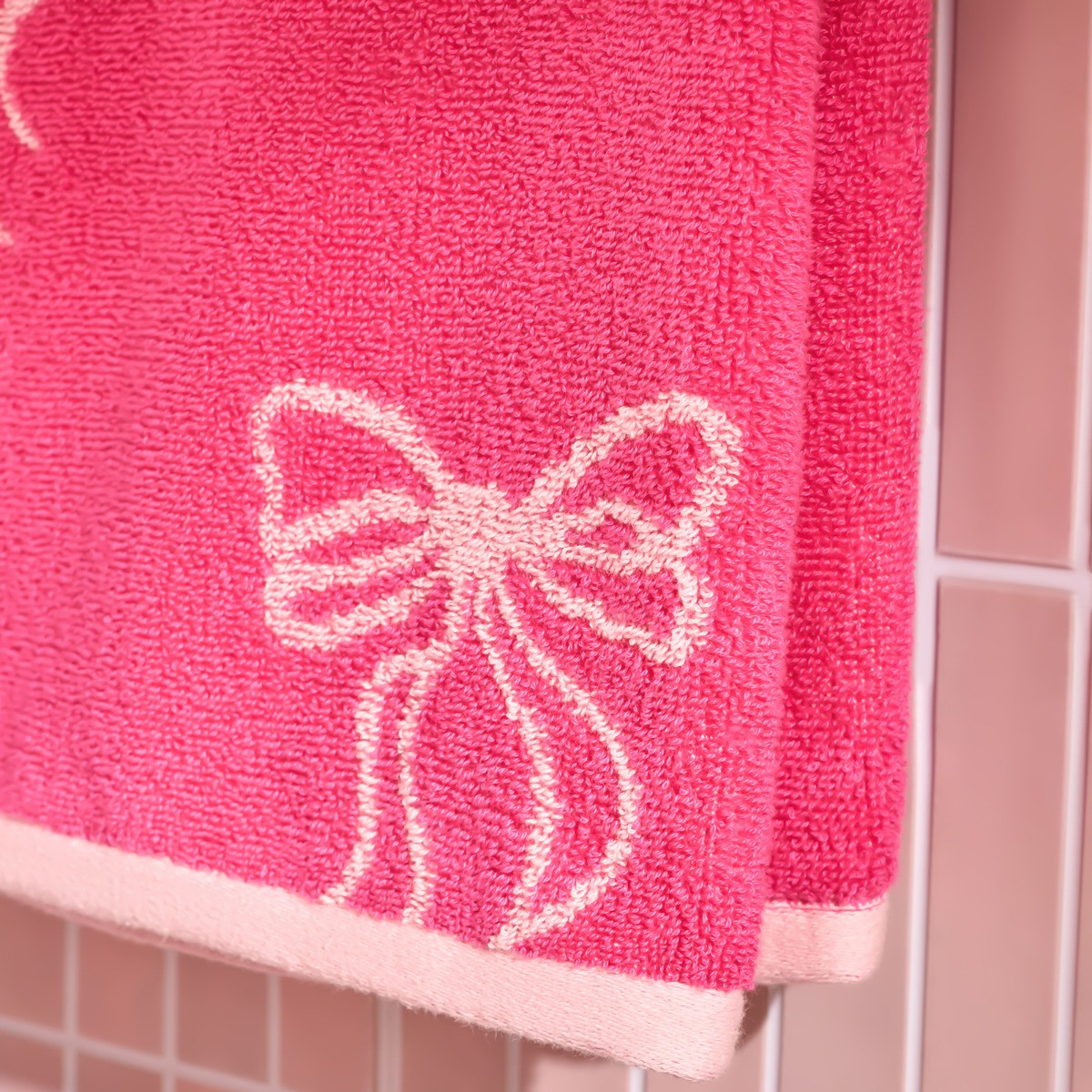 OHS 100% Cotton Bow Print Hand Towel - Pink>
