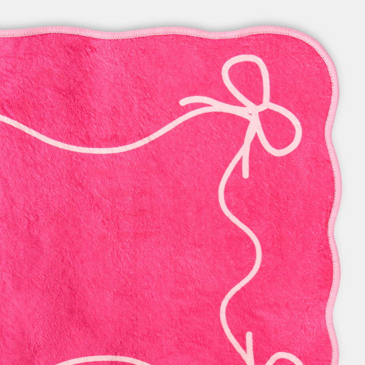 OHS Bow Print Velvet Bath Mat - Hot Pink>
