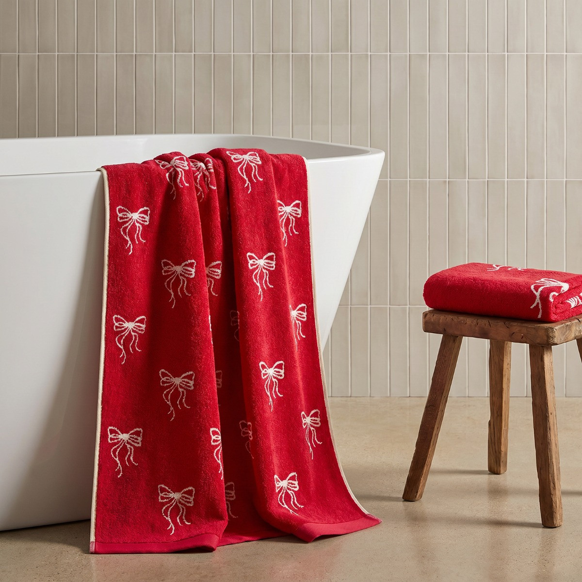 OHS 100% Cotton Bow Print Towel - Red>