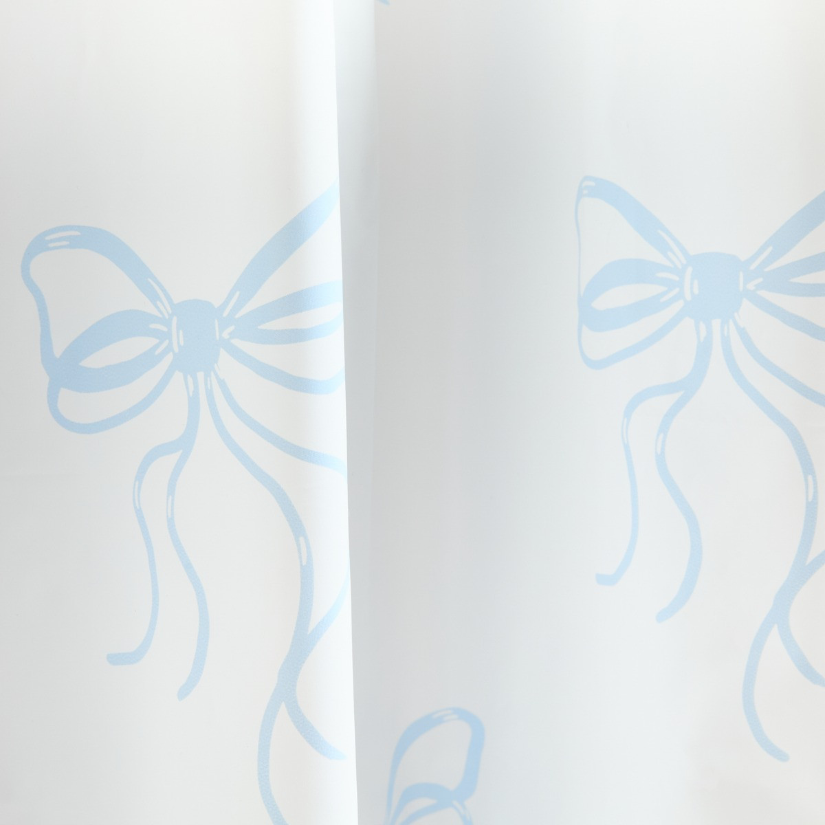 OHS Bow Print Shower Curtain - White/Blue>