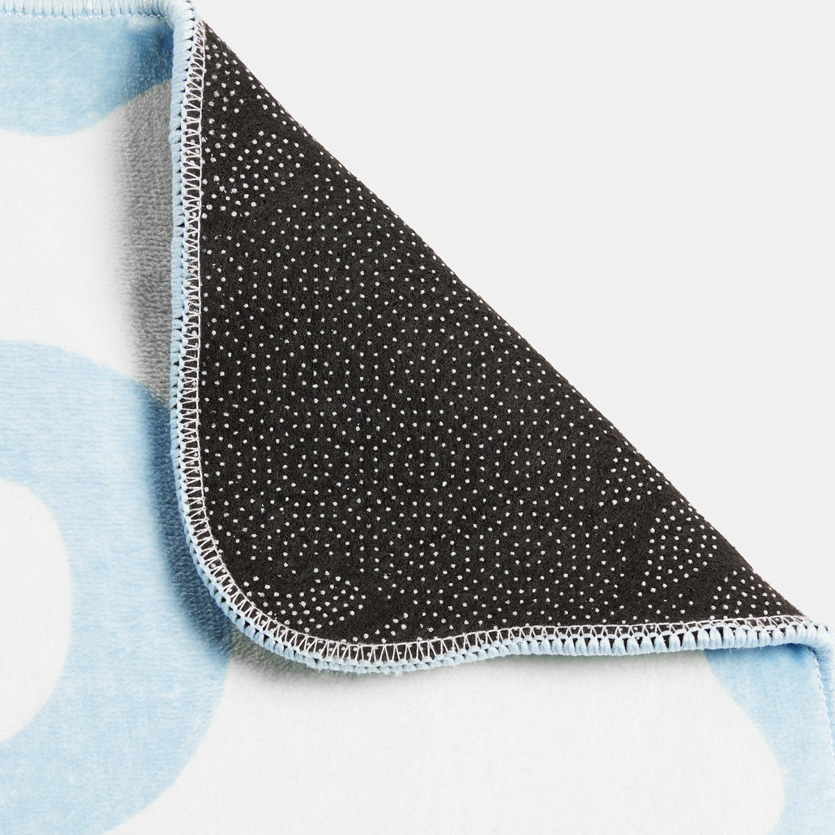 OHS Bow Print Velvet Bath Mat - Blue/White>