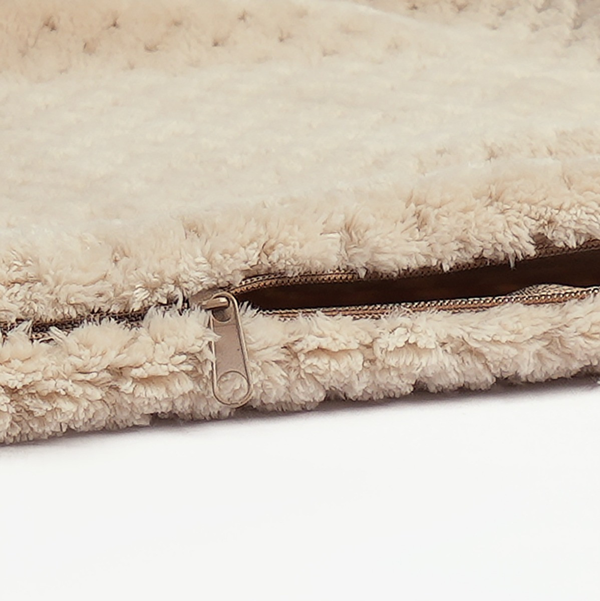 OHS 2 Pack Waffle Fleece Cushion Covers, Mink - 45 x 45 cm>