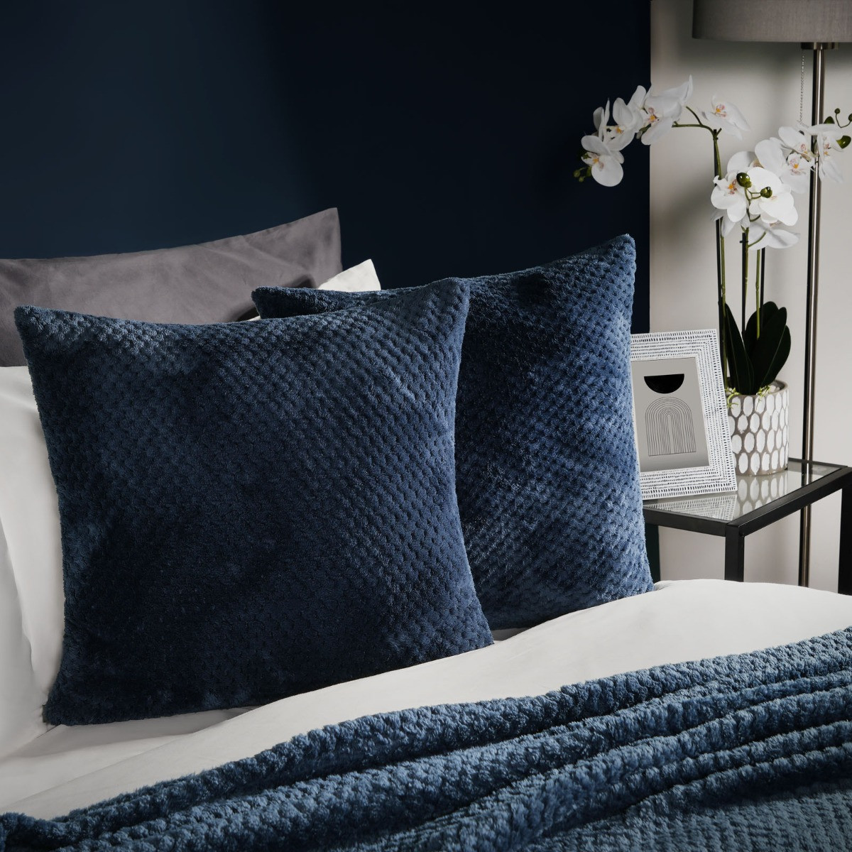 Brentfords 2 Pack Waffle Fleece Cushion Covers, Navy - 45 x 45cm>