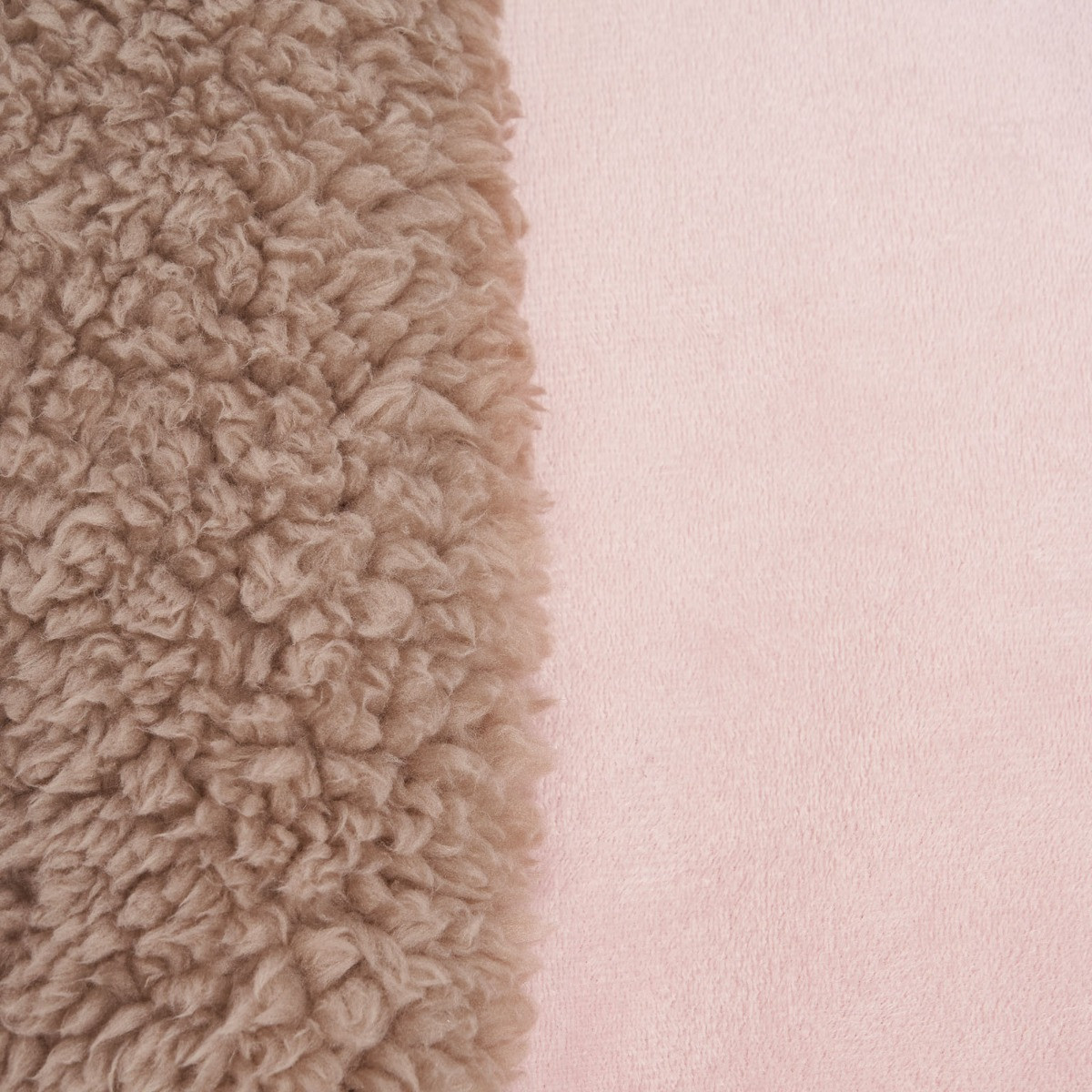 Brentfords Sherpa Soft Pet Blanket, Blush Pink 75 x 110cm