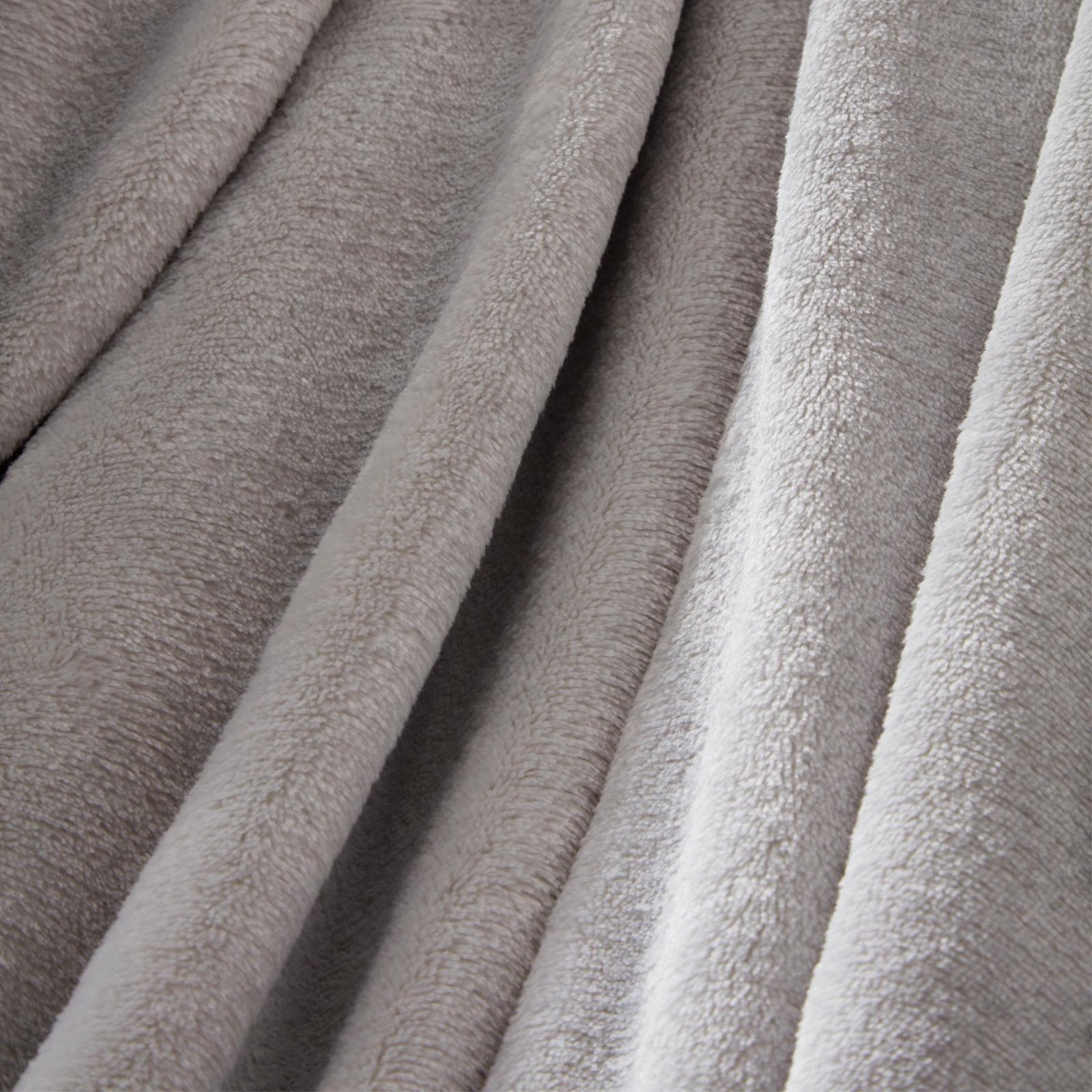 Brentfords by OHS Supersoft Throw Blanket, Silver Grey - 50 x 60 inches>