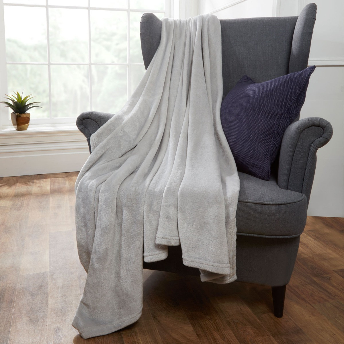 Brentfords Supersoft Throw, Silver Grey - 60 x 78 inches>