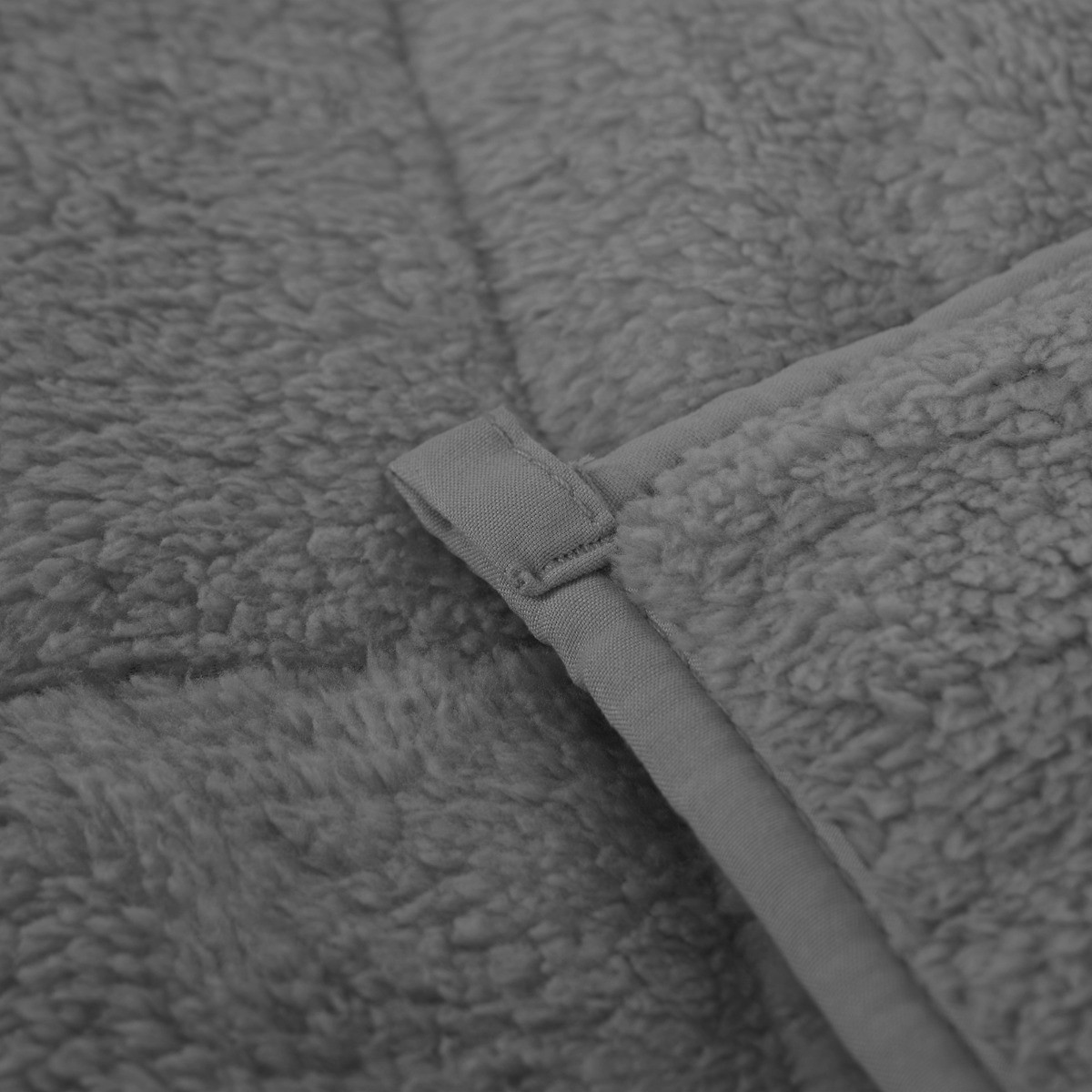 OHS Teddy Weighted 8kg Blanket Quilted, Charcoal - 150 x 200cm>