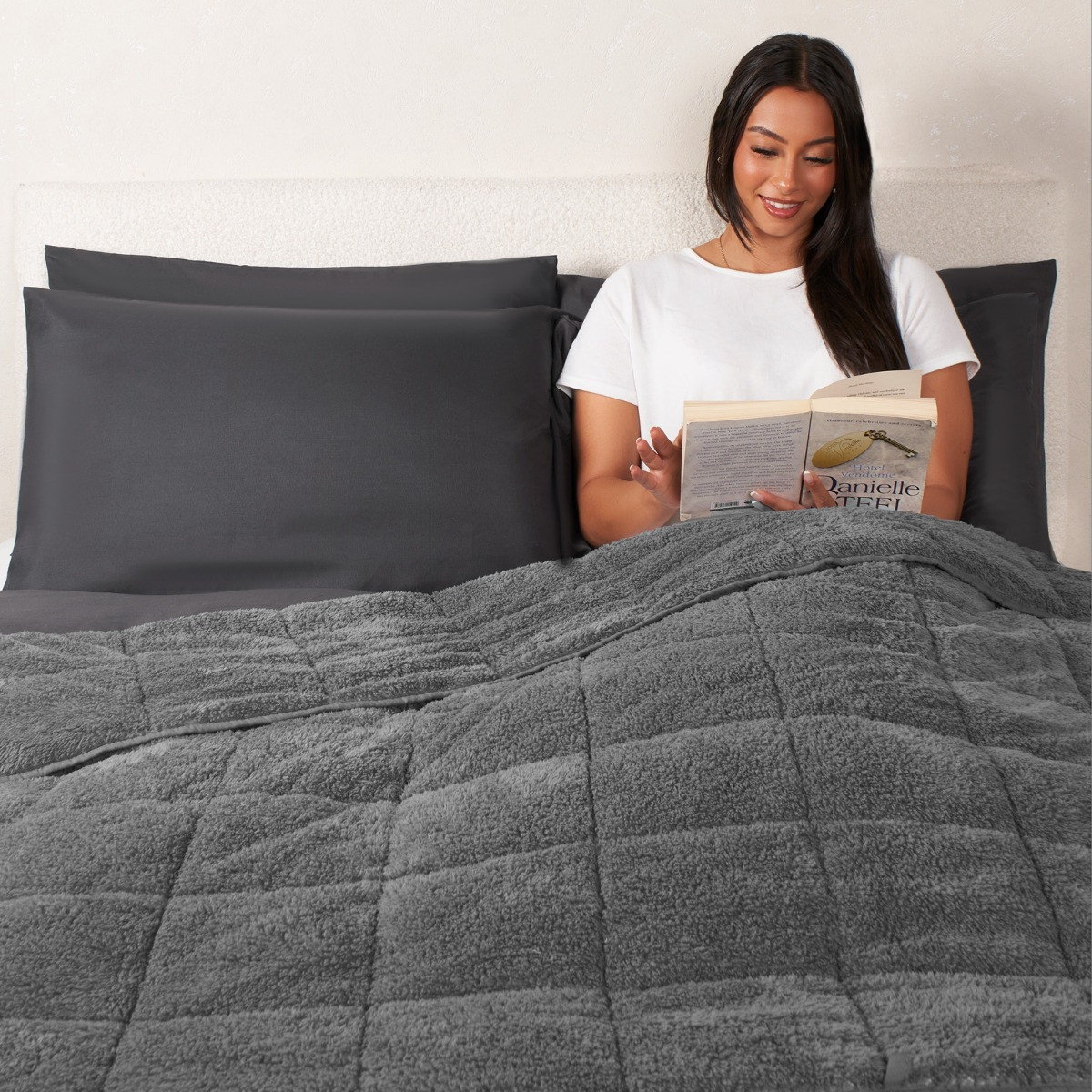 Brentfords Teddy Weighted 6kg Blanket Quilted, Charcoal 125 x 180cm