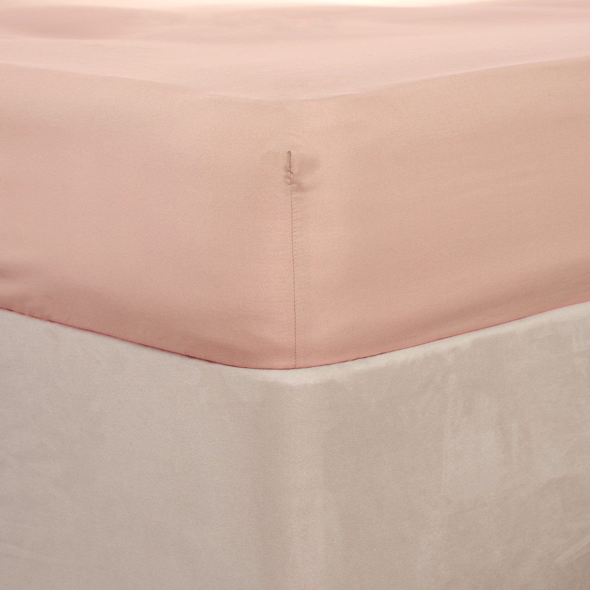 Brentfords Plain Dyed Fitted Sheet, Pale Pink - Double>