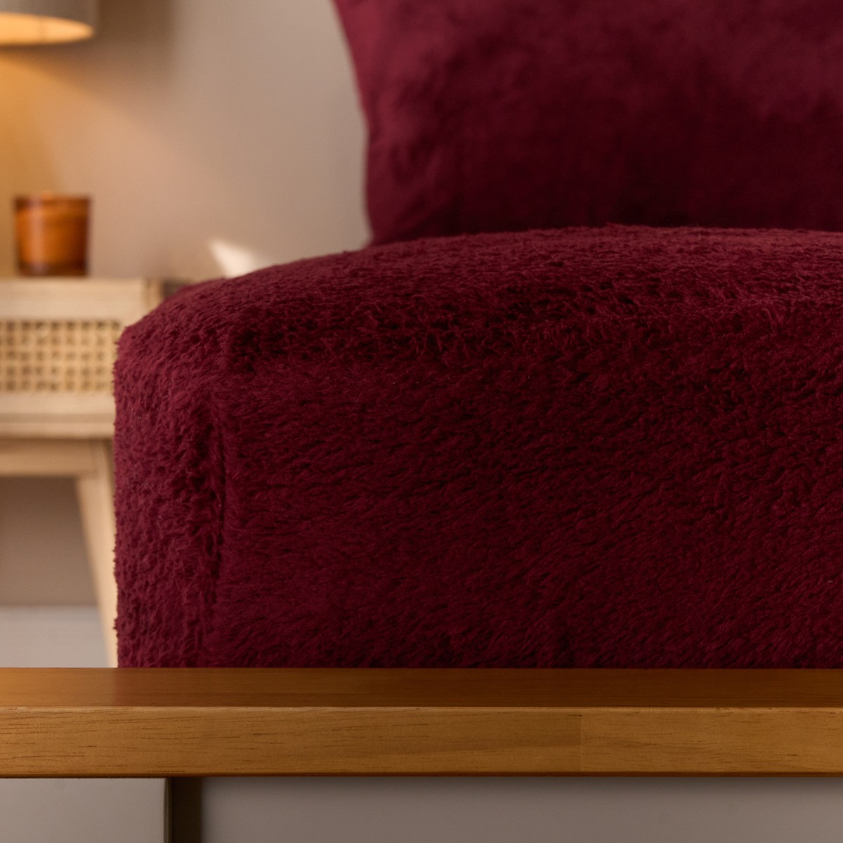 OHS Teddy Fleece Fitted Sheet, Burgundy - King>
