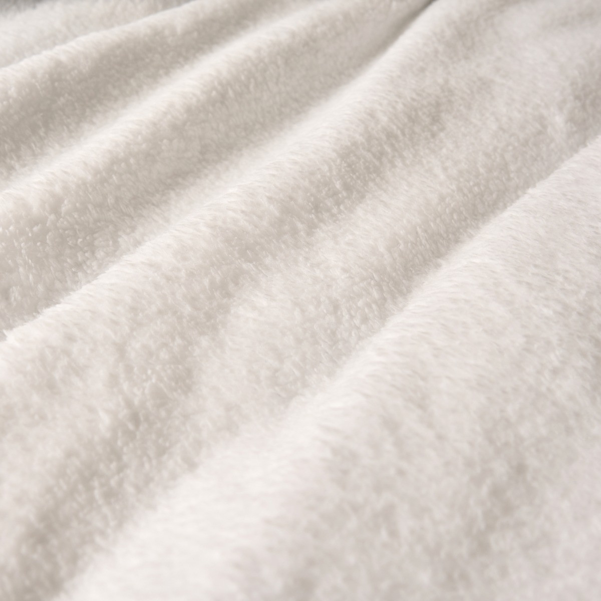 OHS Teddy Fleece Duvet Cover Set, White - Super King>