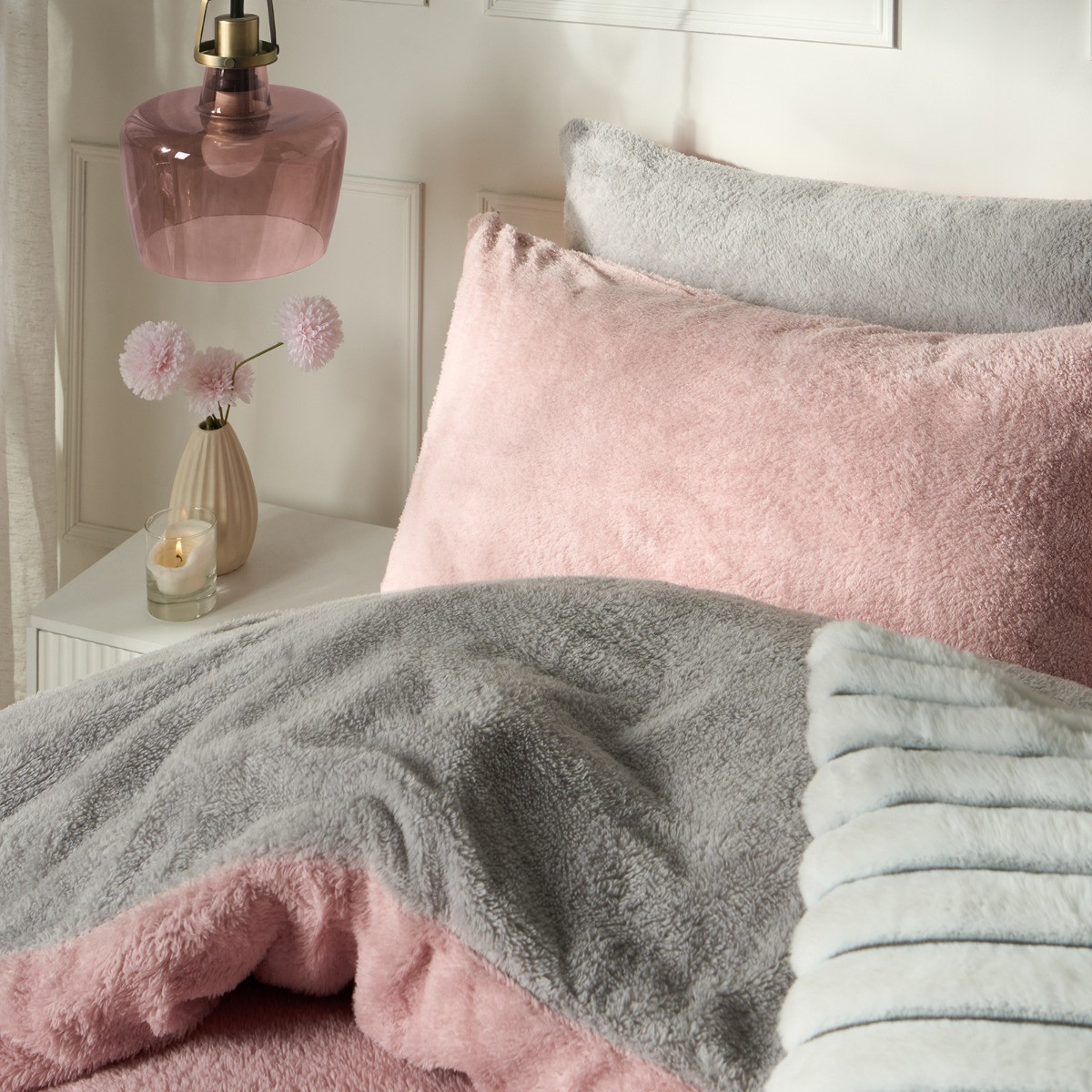 OHS Teddy Fleece Reversible Duvet Cover Set - Blush Pink/Grey>