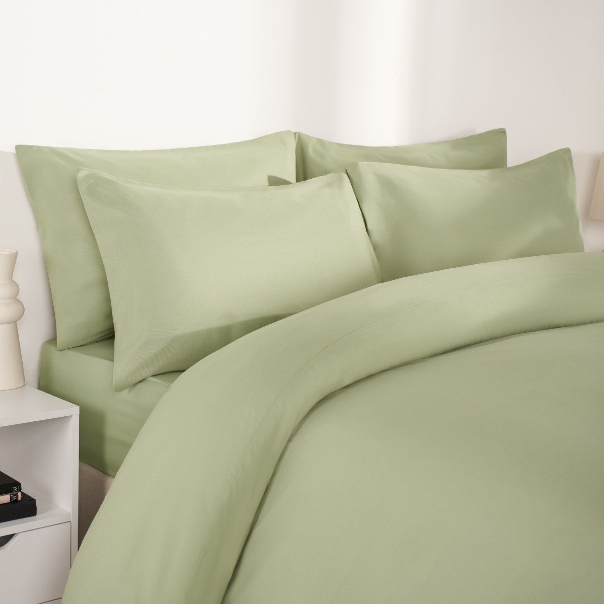 Brentfords 2 Pack Plain Dyed Housewife Pillowcases - Olive>