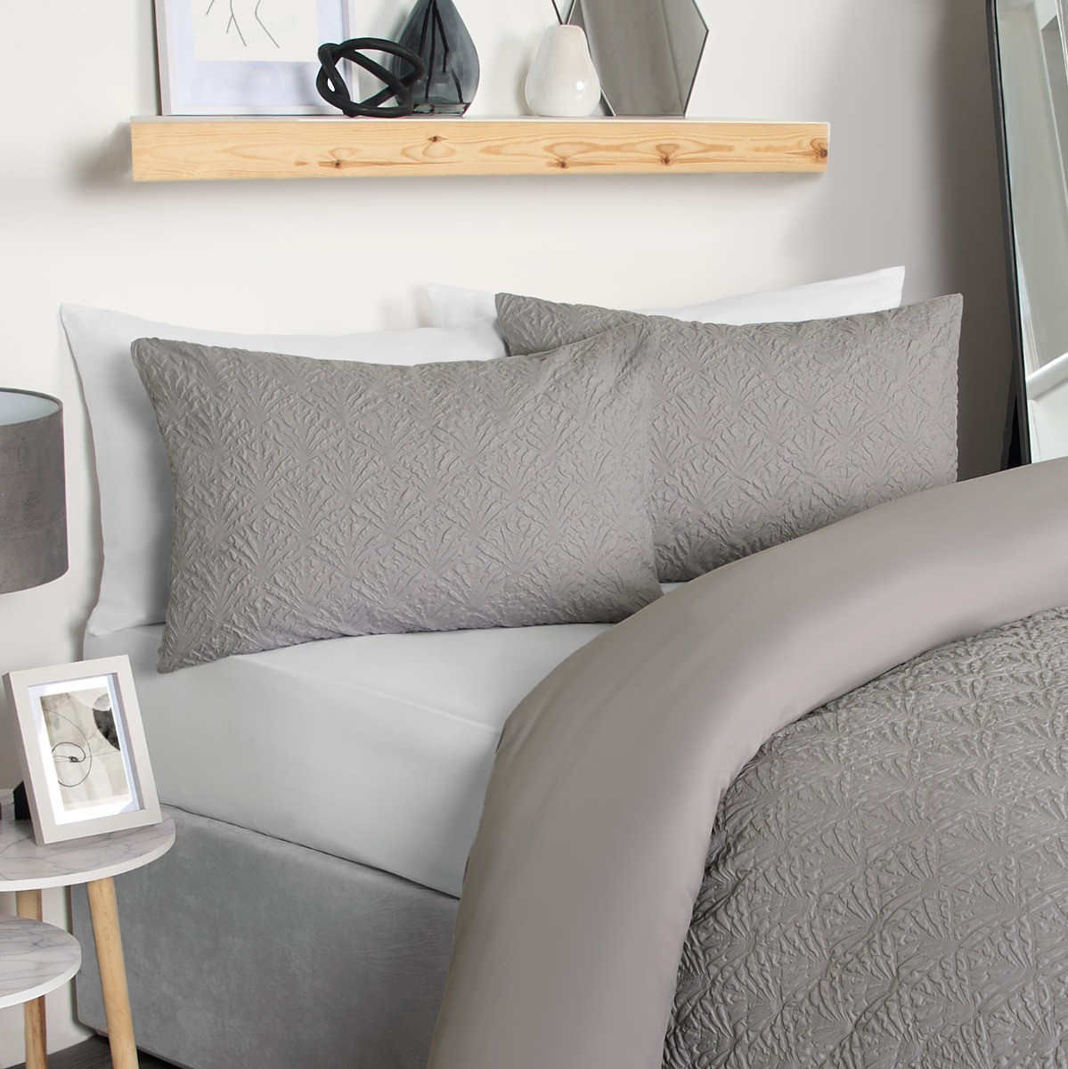 OHS Maya Geometric Embossed Duvet Set, Grey Superking