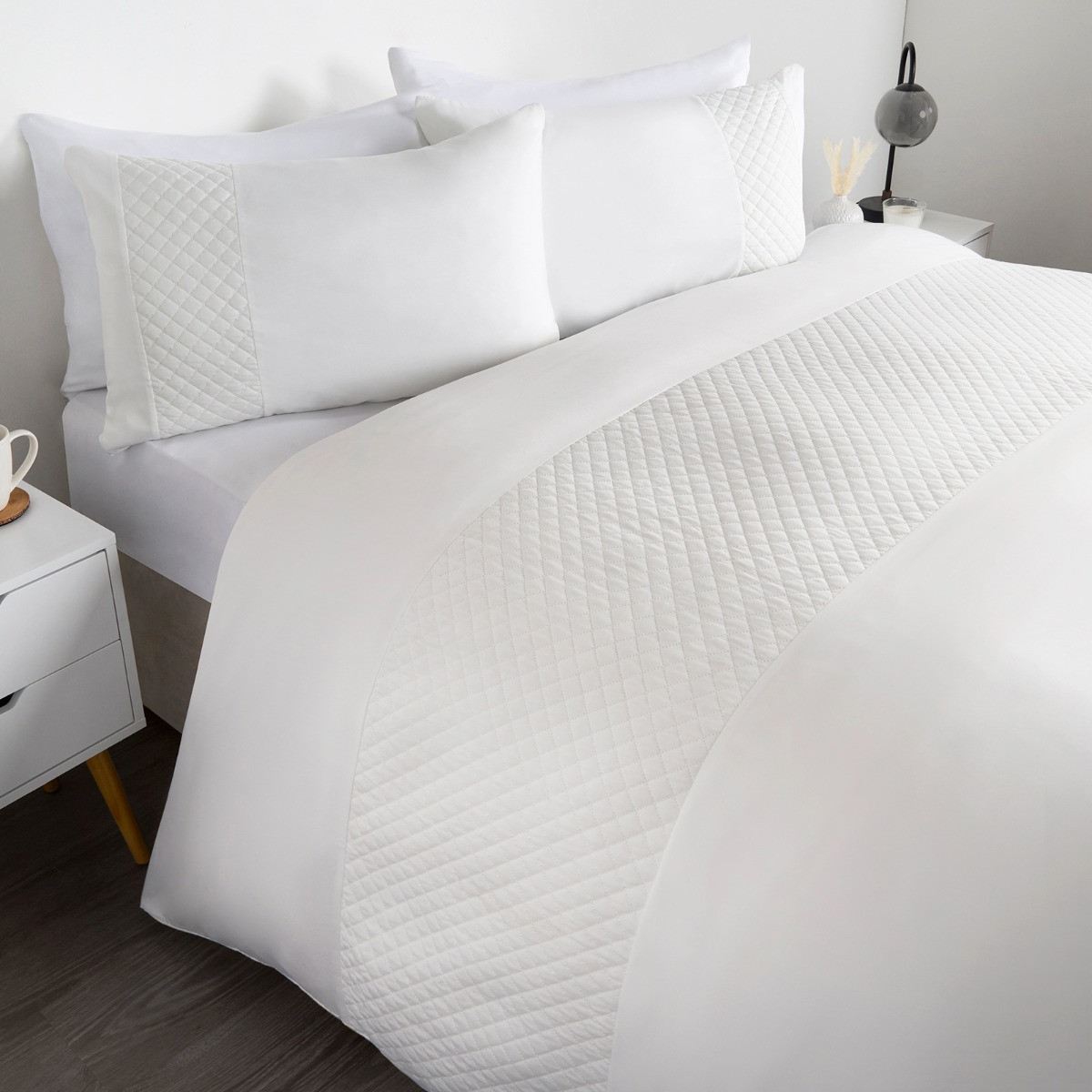 OHS Pinsonic Grid Panel Duvet Set, White - Double>