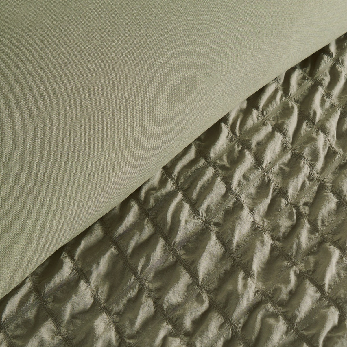 OHS Geometric Seersucker Duvet Set, Sage - King>