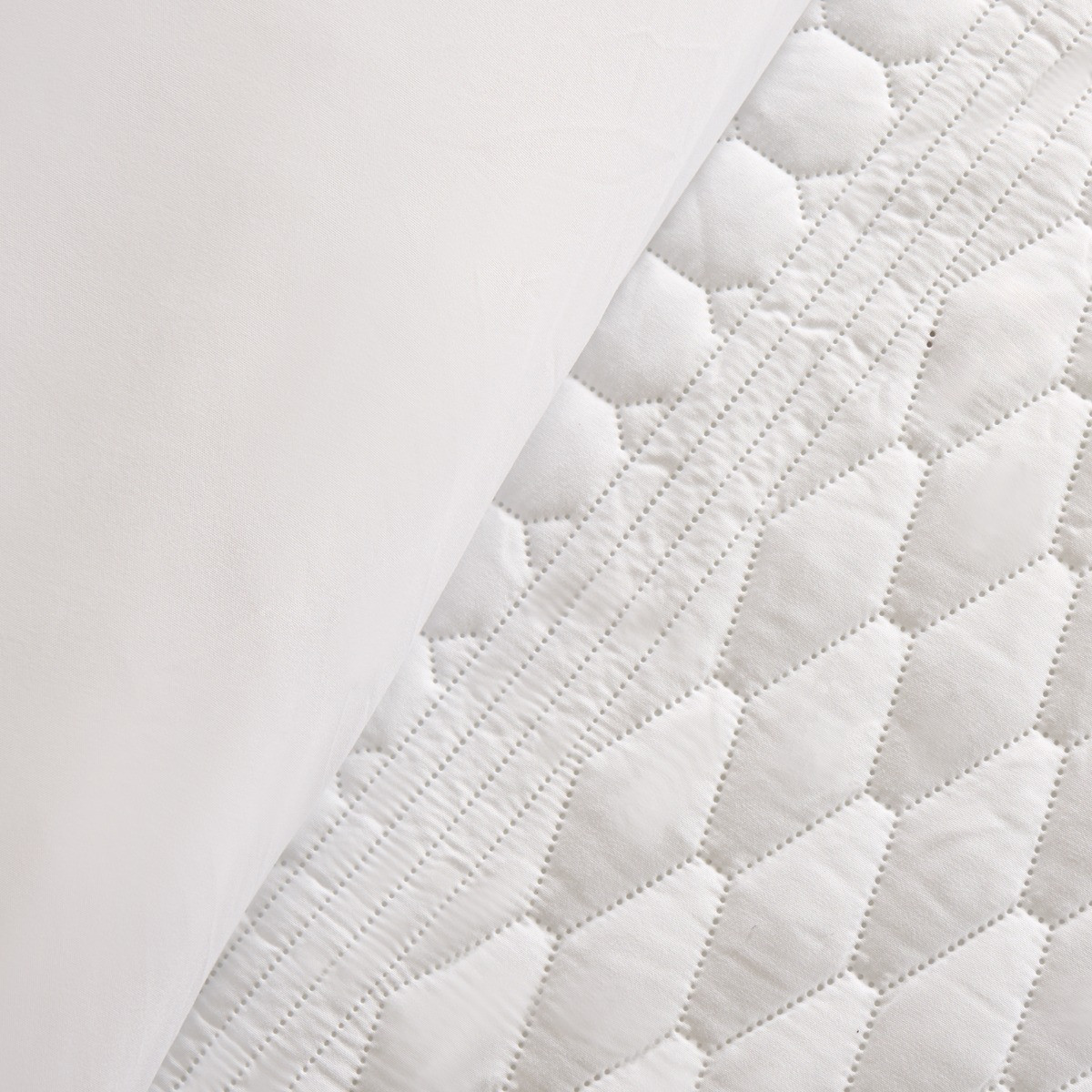 OHS Tribal Quilted Duvet Set, White - Single>