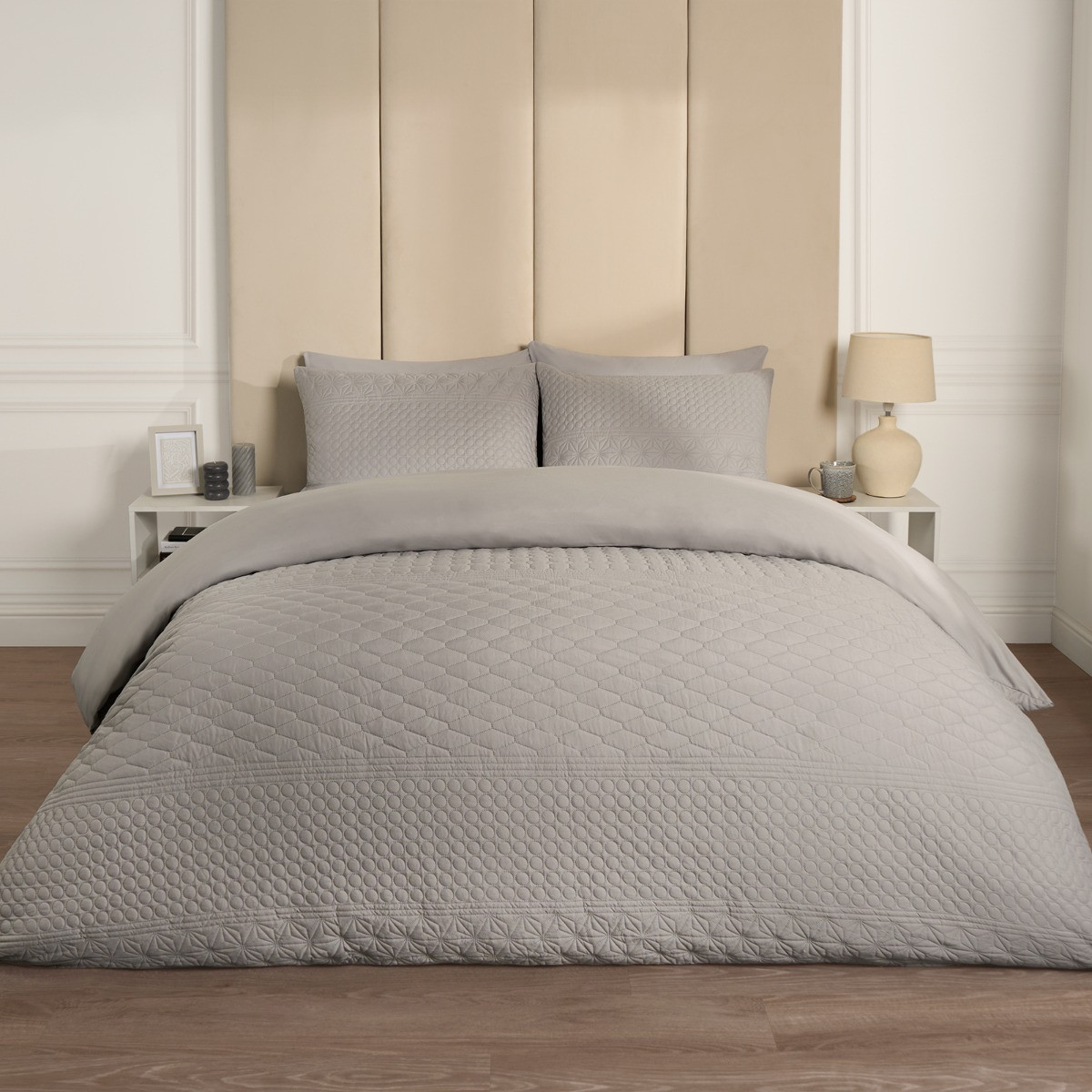 OHS Tribal Quilted Duvet Set, Grey - Superking>
