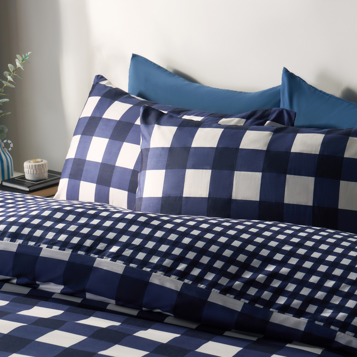 OHS Gingham Duvet Set, Navy - Single>