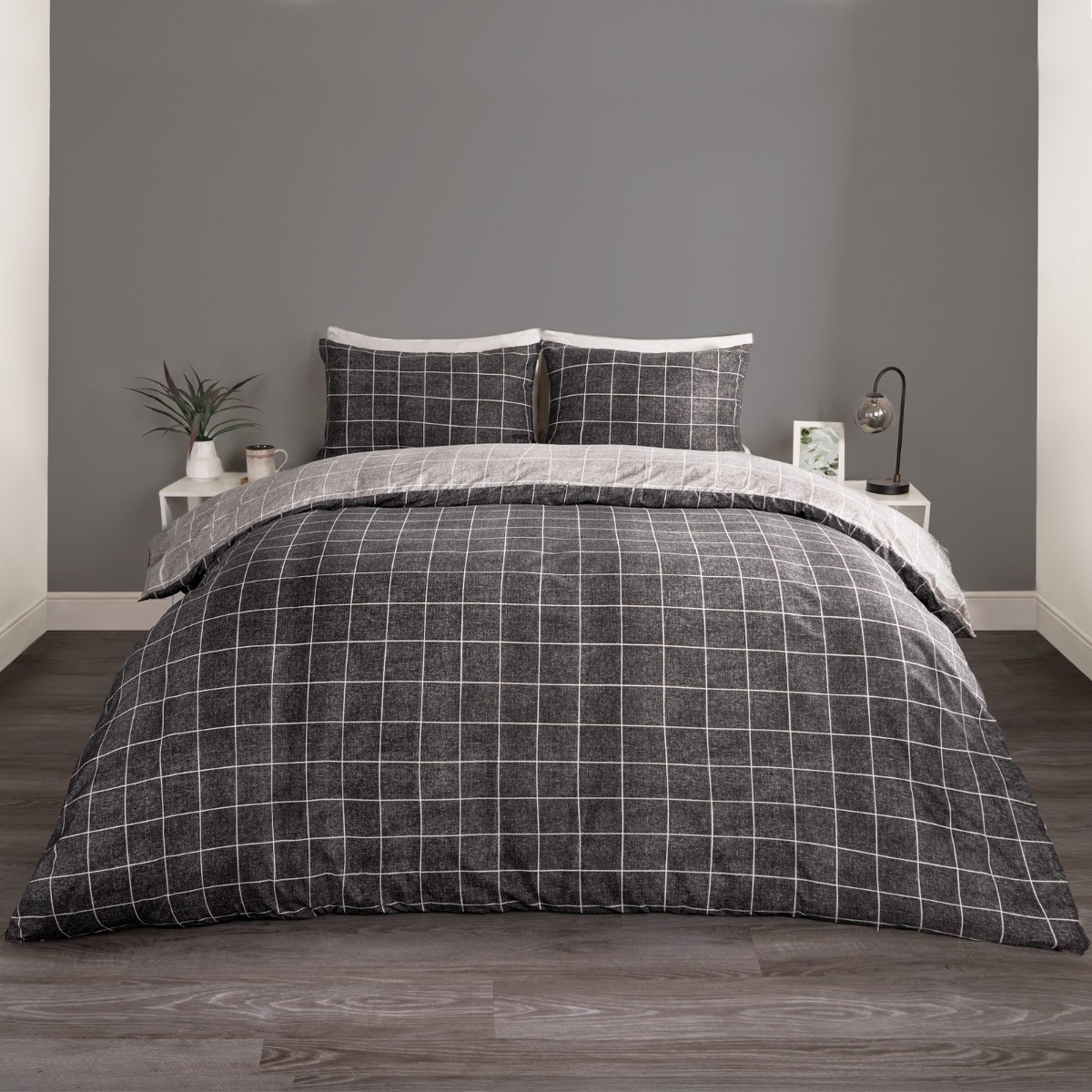 OHS Fine Line Check Reversible Duvet Set, Charcoal/Black - Single>