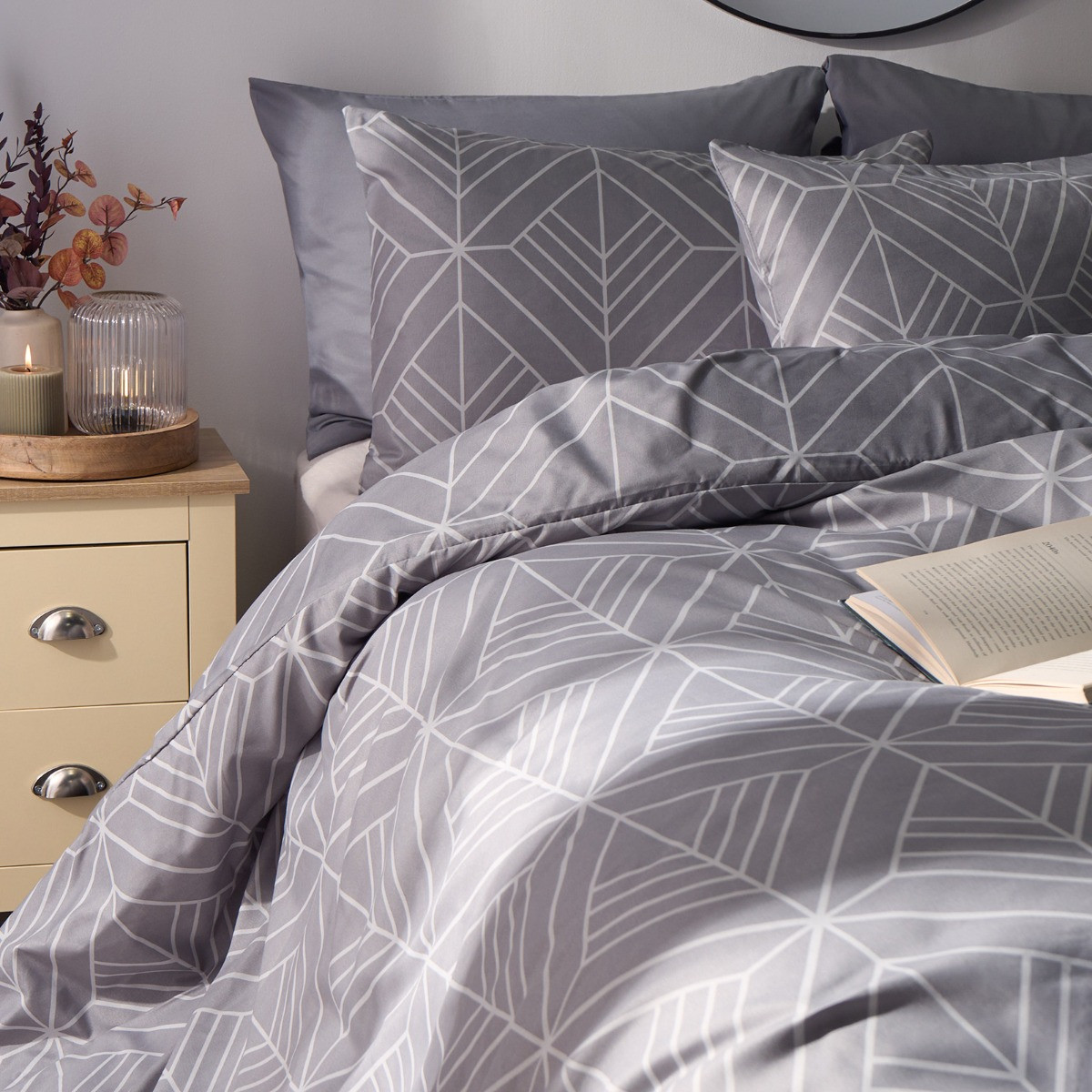 OHS Isaac Geometric Duvet Cover Set, Grey - Double>