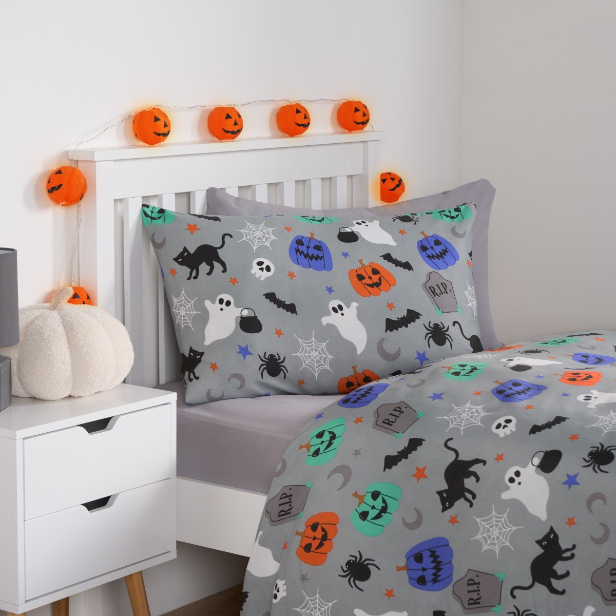OHS Halloween Duvet Cover Set, Grey - Double>