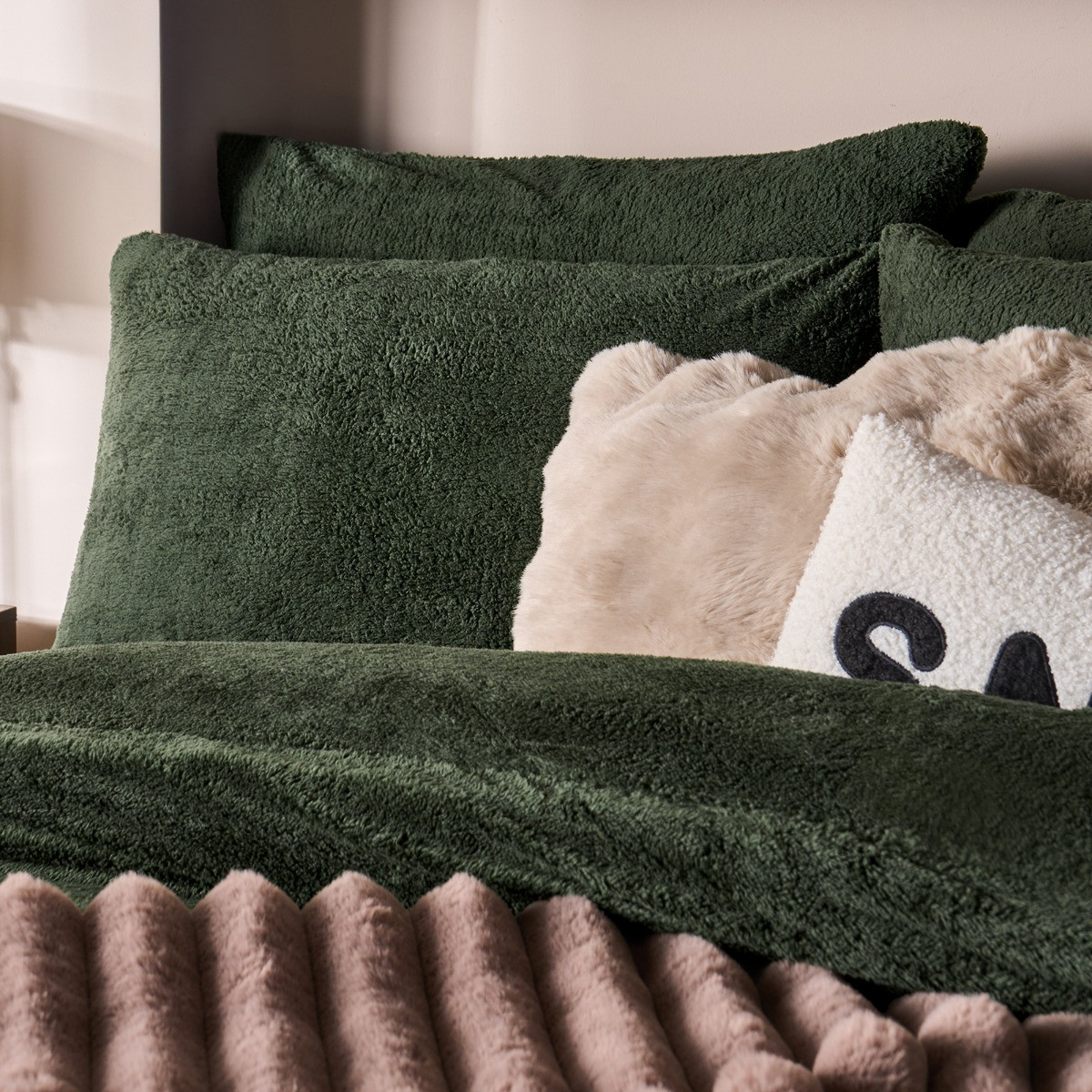 OHS Teddy Fleece Duvet Cover Set, Woodland Green - King>