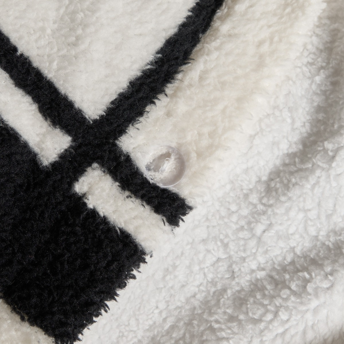 OHS Oakley Grid Teddy Duvet Set, Natural/Black - Single >