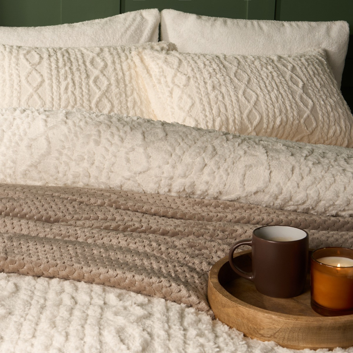 OHS Cable Knit Fleece Duvet Set, Cream - King >