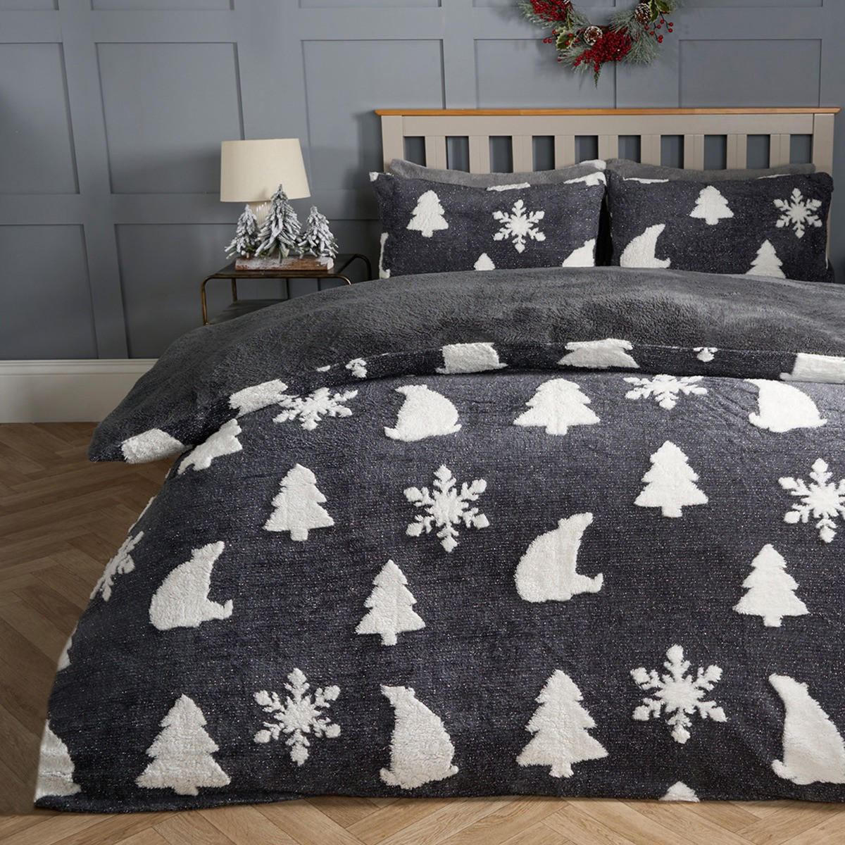 OHS Glitter Tufted Polar Bear Duvet Set, Grey - Single>