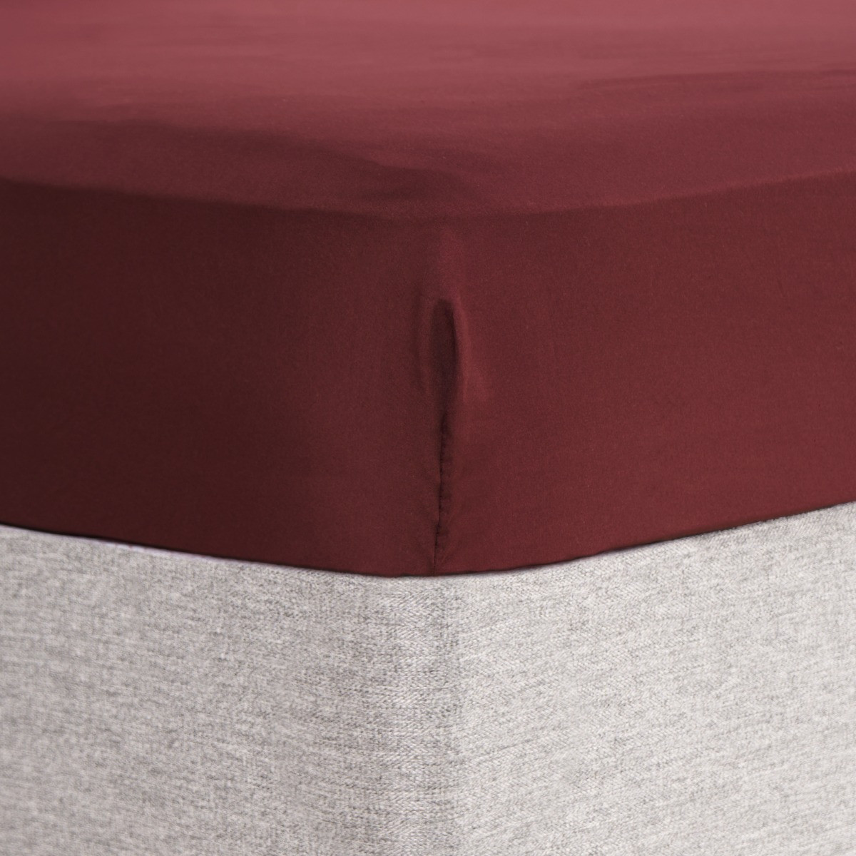 OHS Plain Dyed Fitted Sheet, Burgundy - Double>