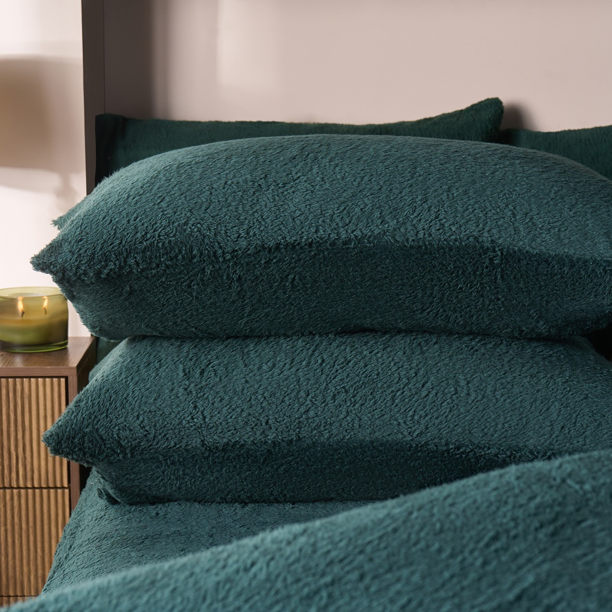 OHS Teddy Fleece Pillowcases - Forest Green>