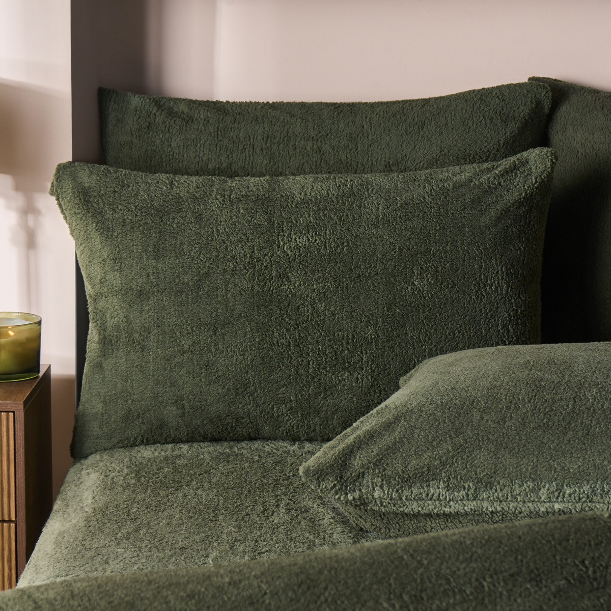 OHS Teddy Fleece Pillowcases - Woodland Green>