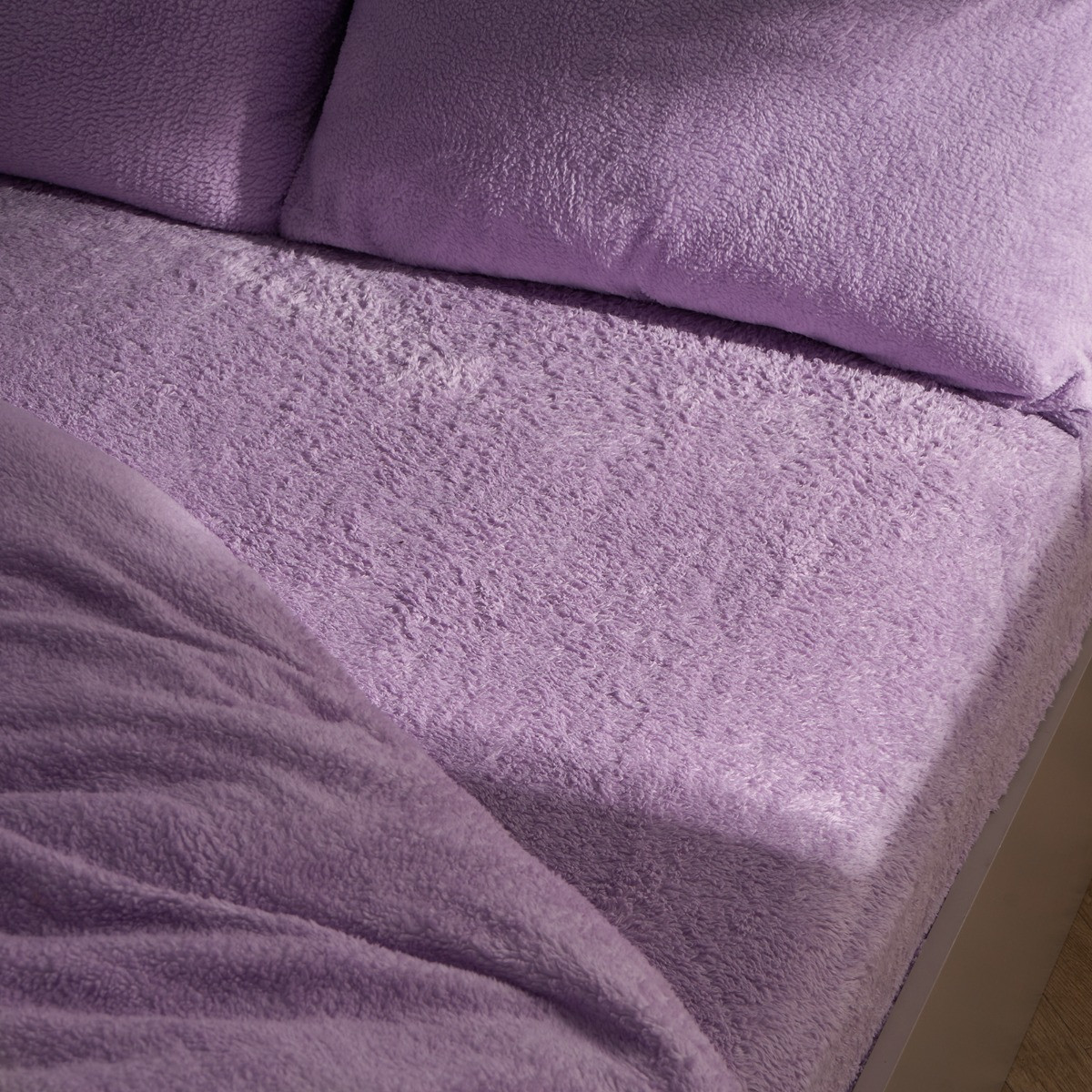 OHS Teddy Fleece Fitted Sheet, Lilac - King>