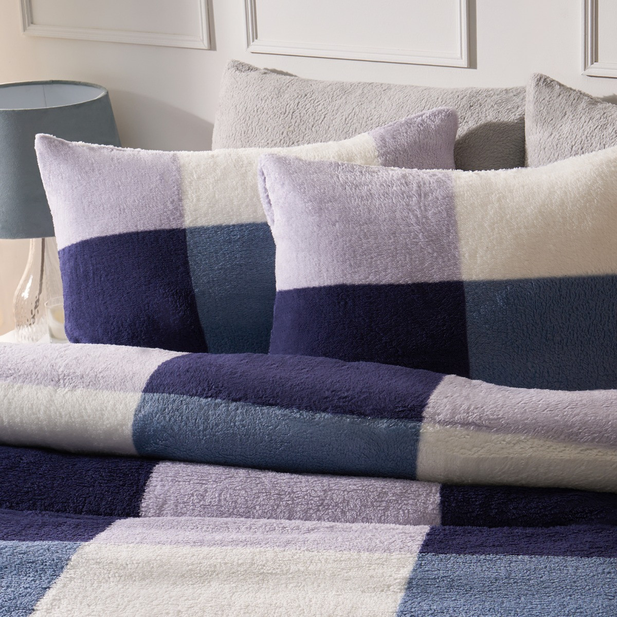 OHS Teddy Gingham Coverless 10.5 Duvet & Pillowcases, Navy - King>