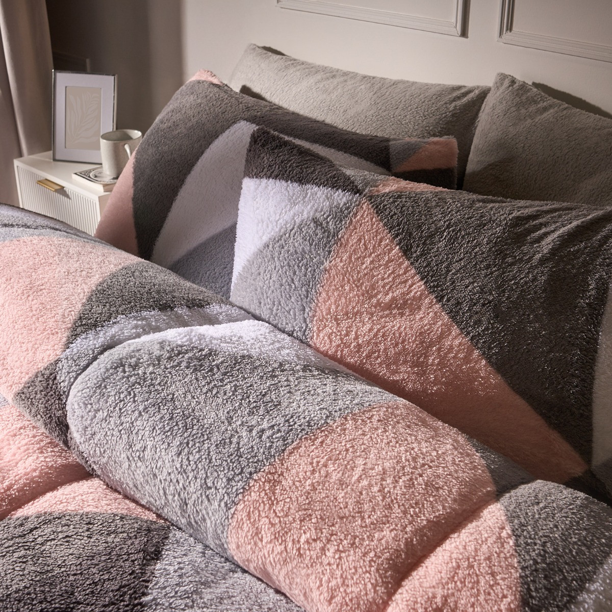 OHS Teddy Geometric Coverless 10.5 Duvet & Pillowcases - Blush >