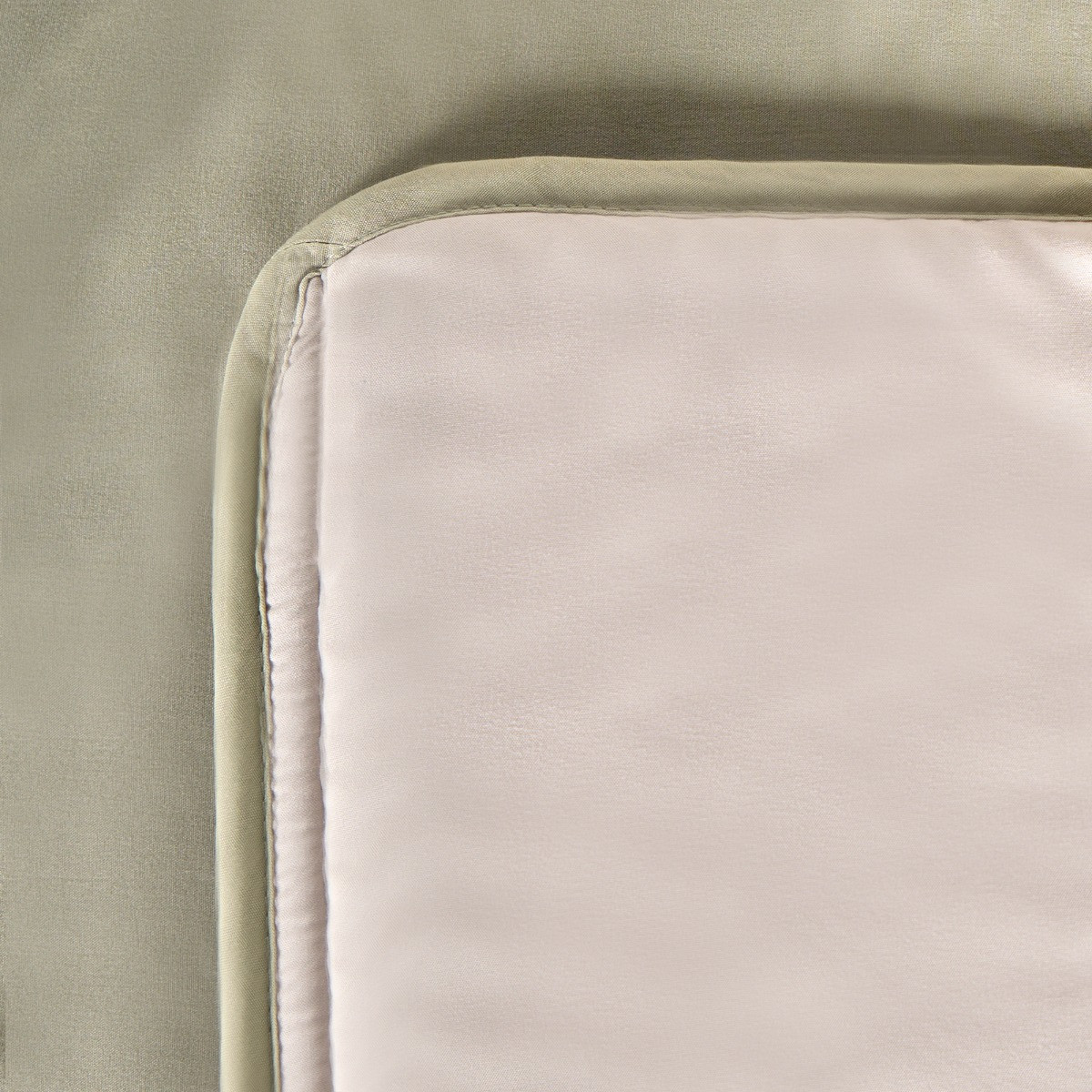 OHS Coverless 10.5 Tog Reversible Duvet & Pillowcase, Sage/Natural - Single >